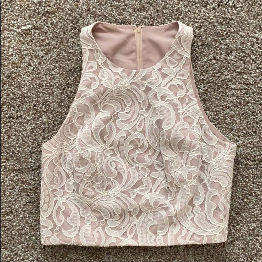 Dessy Collection Lace Halter Top in Cream - Picture 3 of 6